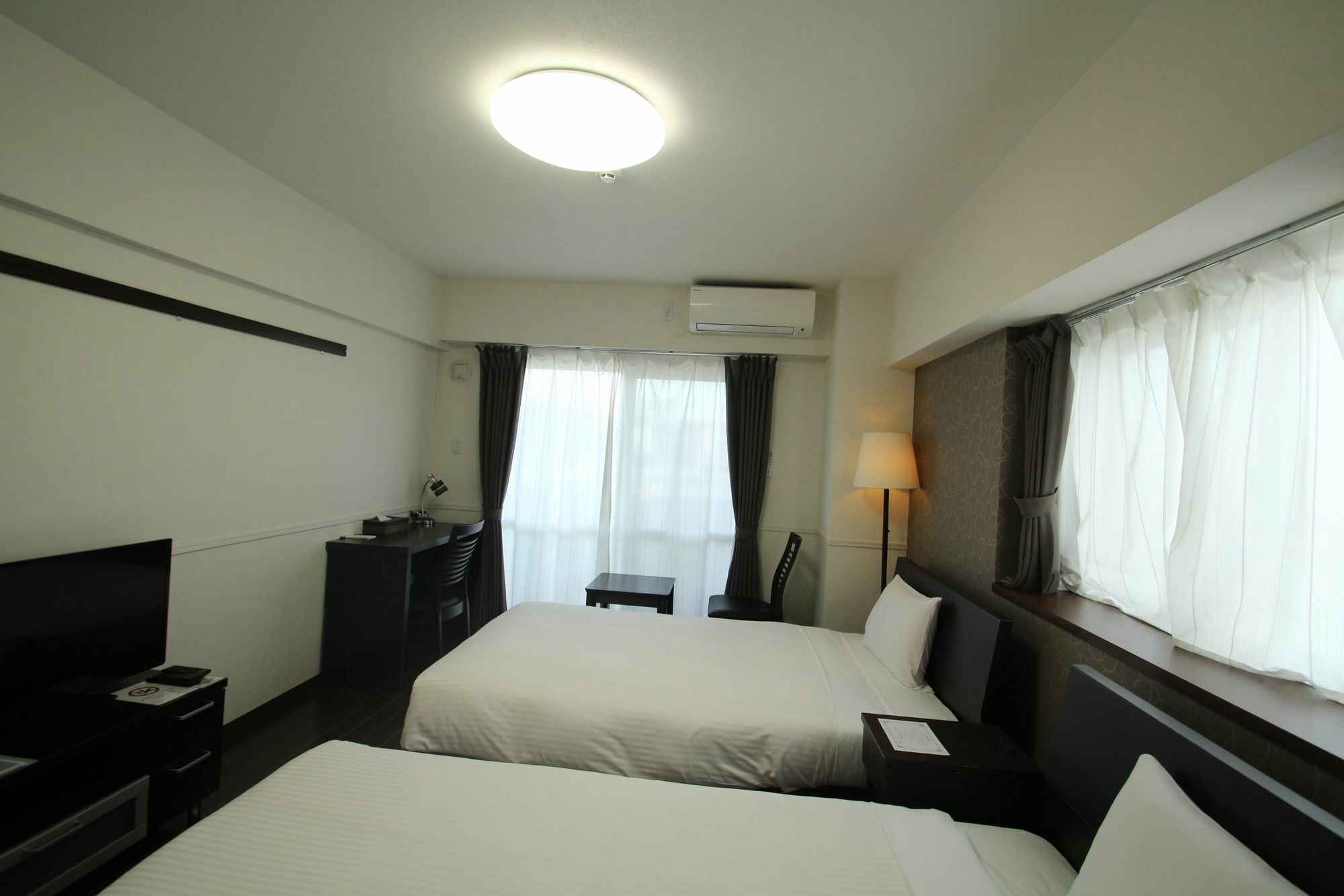 Class Inn Omoromachi Station Наха Екстер'єр фото